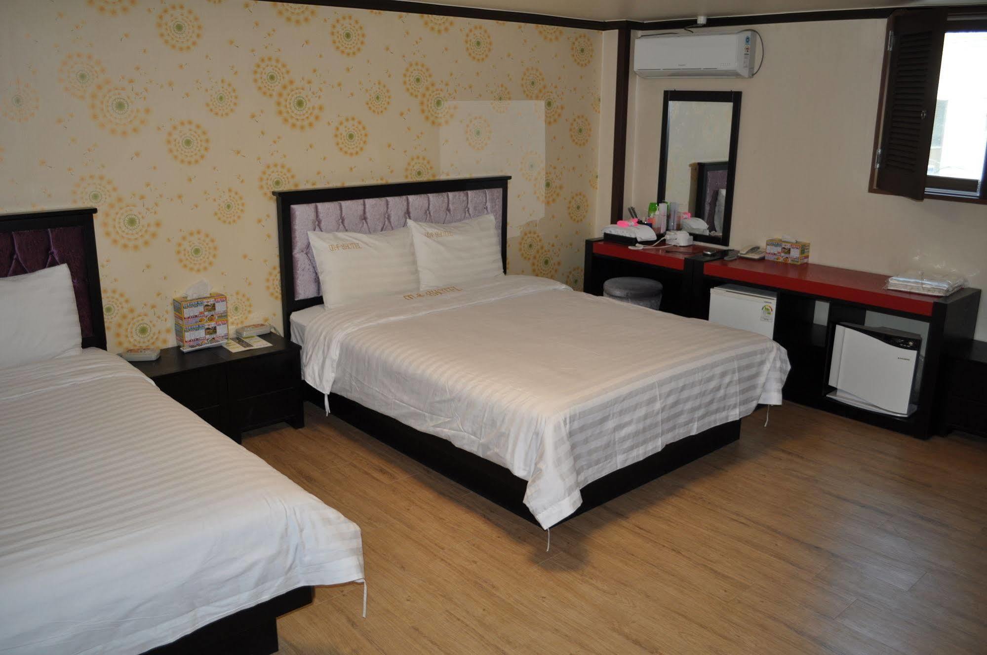 Goodstay Woosin Hotel Jeonju Eksteriør billede